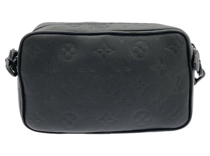 Borsa a tracolla Louis Vuitton Monogram Shadow Trocadero Nero - vista 2