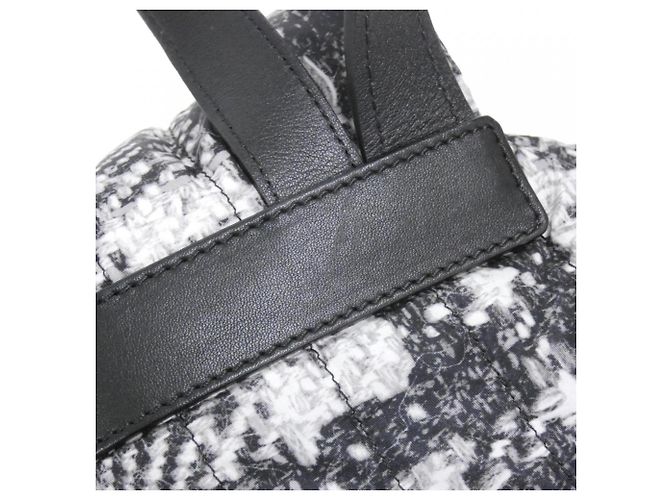 Mochila Chanel 66445 Preto Branco - vista 5