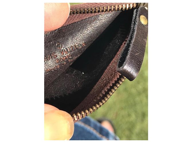 Louis Vuitton Mini Monedero Llavero Monogram Castaño Monograma - vista 6