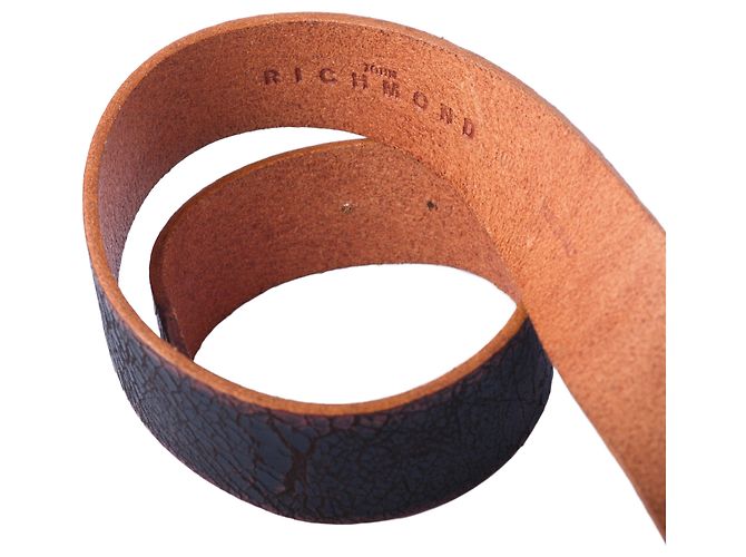 John Richmond Richmond Gürtel aus braunem Distressed-Leder mit Kreuzschließe Schwarz - Ansicht 4