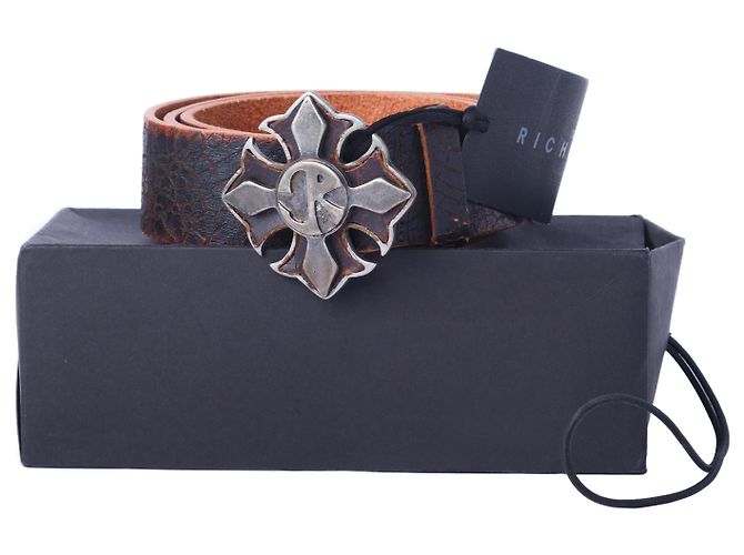 John Richmond Richmond Gürtel aus braunem Distressed-Leder mit Kreuzschließe Schwarz - Ansicht 7