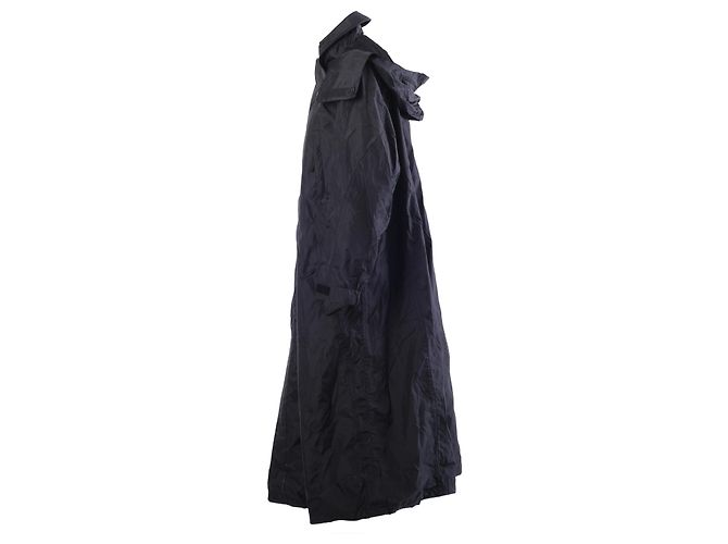 Impermeable ligero con vuelo Issey Miyake Negro - vista 2