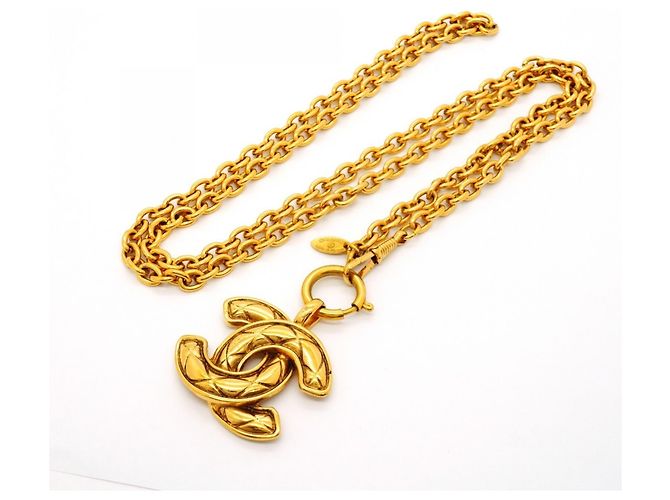 Timeless Collana Matelassé placcata oro Chanel D'oro - vista 3