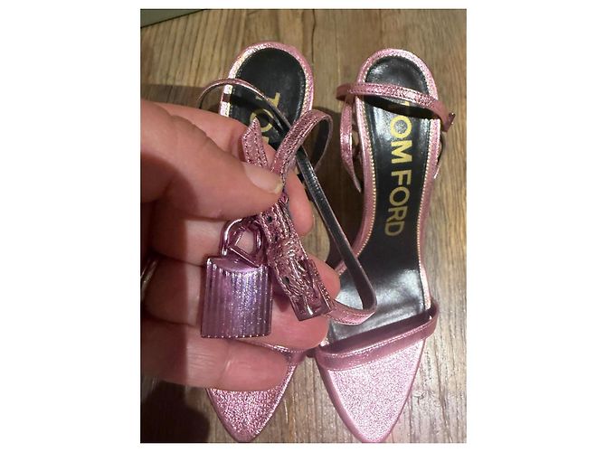 Tom Ford Metallic-Rosa Absatzsandalen Pink - Ansicht 3