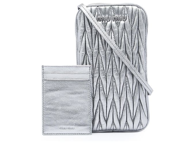 Portacellulare a tracolla Miu Miu Silver Matelasse Metallic Nappa Argento - vista 6