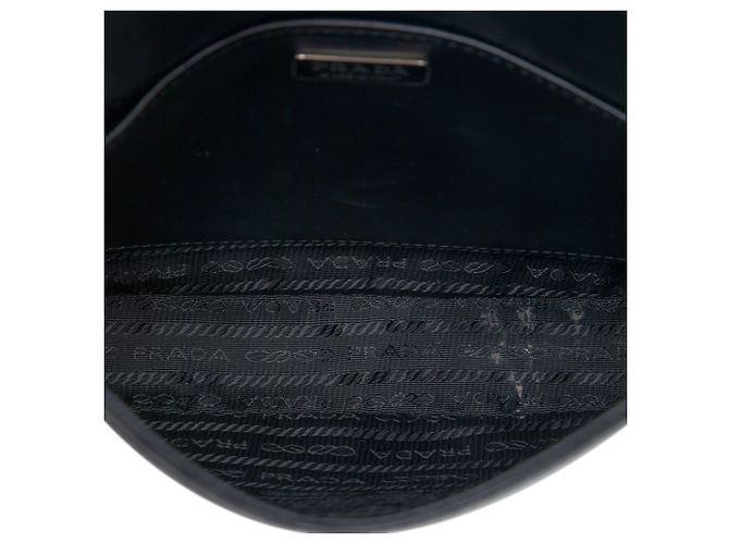 Borsa a tracolla Prada Cleo con patta in pelle Spazzolato nera Nero - vista 4