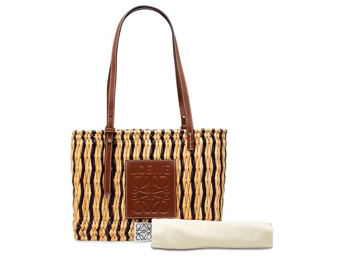 LOEWE Paulas Ibiza Small Raphia Anagram Square Basket Tote in Beige - Ansicht 8