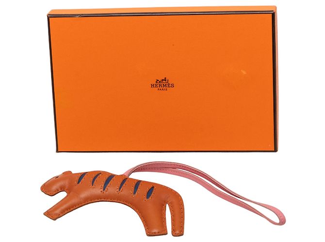 Charm per borsa RooRoo Tiger in agnello Milo marrone Hermès MM - vista 4