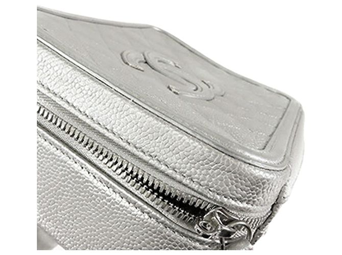 Vanity Beauty Case Chanel Silver Medium Caviar CC Filigree Argento - vista 10