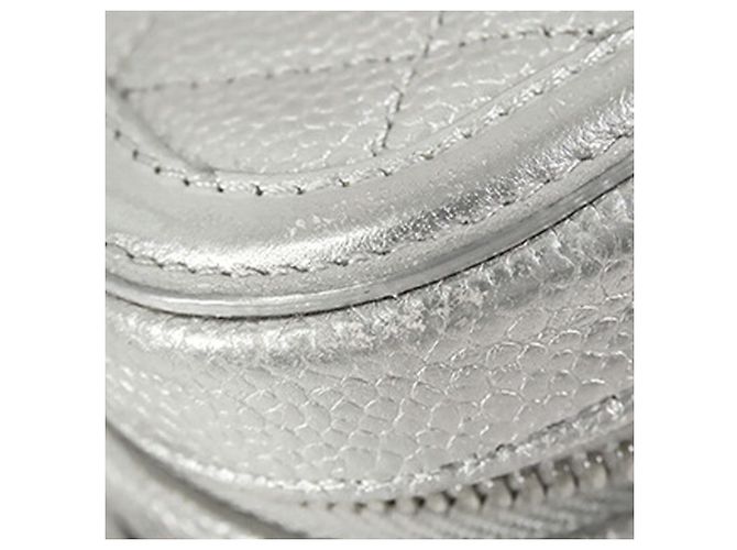 Vanity Beauty Case Chanel Silver Medium Caviar CC Filigree Argento - vista 12