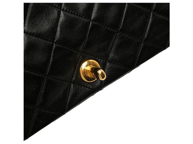 Chanel Black Medium Quilted Lambskin Full Flap Nero - vista 7
