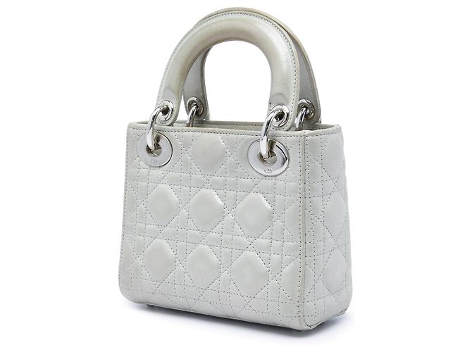 Dior Mini Argento Iridescente in Pelle di Agnello Cannage Lady Dior - vista 2