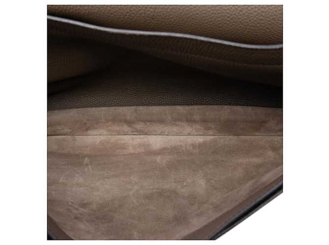Hermès Sac A Depeches 38 em Togo Marrom Castanho escuro - vista 4