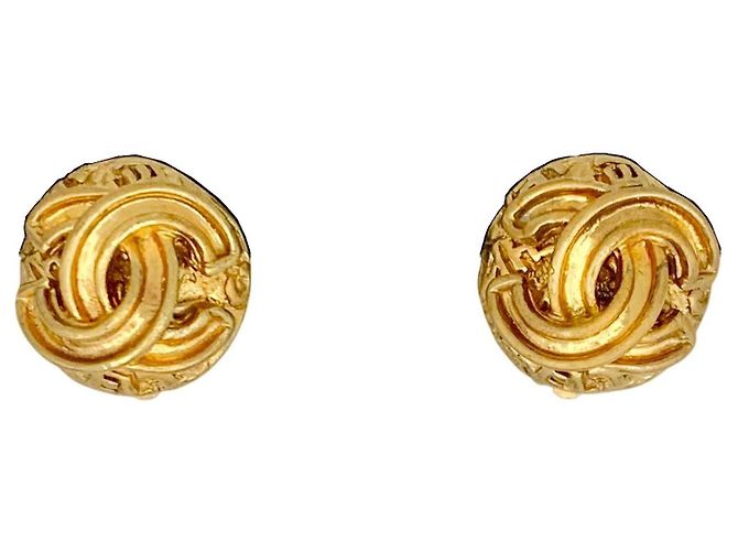 Pendientes Chanel CC Clip-On Dorado - vista 3