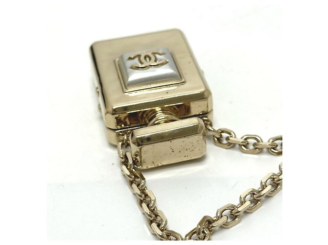 Collana con pendente Coco Mark Chanel B22S D'oro - vista 7