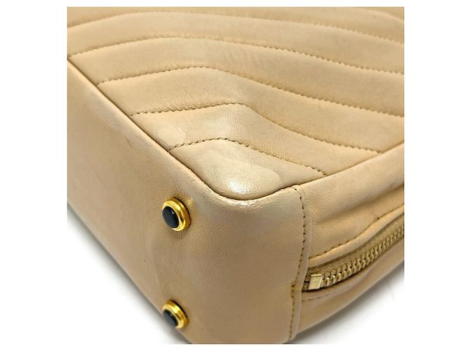 Borsa Chanel Coco Mark Charm V-Stitch Chevron Beige - vista 6