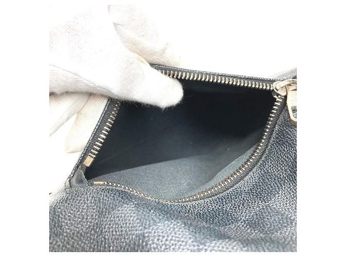 Borsa a tracolla Louis Vuitton Damier Graphite Mick PM Nero - vista 10