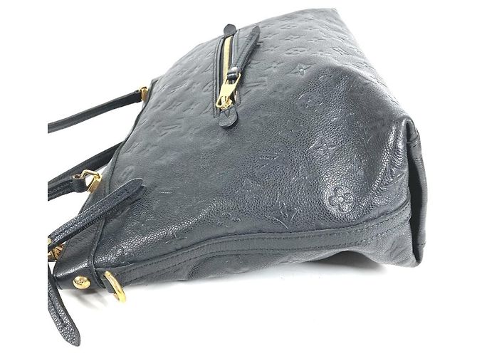 Borsa Tote Louis Vuitton Monogram Empreinte Bastille MM Nero - vista 10