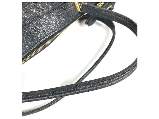 Borsa Tote Louis Vuitton Monogram Empreinte Bastille MM Nero - vista 16