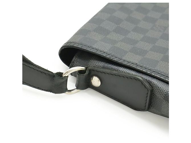 Borsa a tracolla Louis Vuitton Damier Graphite Daniel GM Nero - vista 8