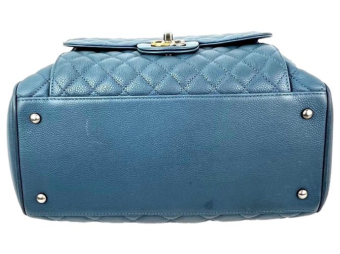Bolsa Bowling Chanel Quilted Caviar Large Azul Ruthenium - vista 4