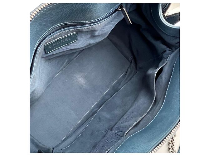 Bolsa Bowling Chanel Quilted Caviar Large Azul Ruthenium - vista 7