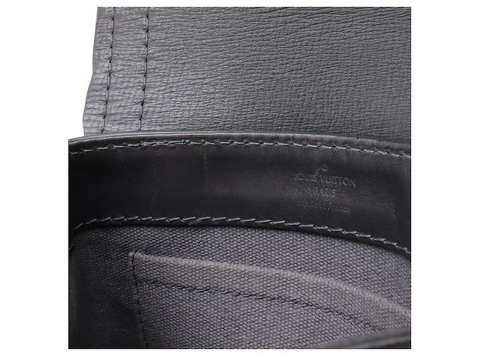 Borsa a tracolla in pelle Louis Vuitton Yuta Yuma Grigio - vista 6