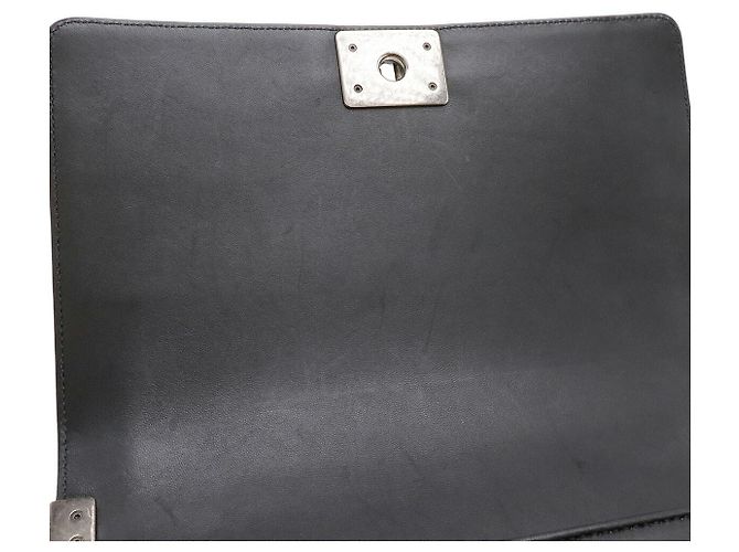 Borsa Chanel Boy Matelasse in agnello con catena Nero - vista 6
