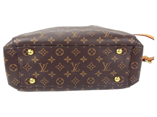 Borsa a Spalla Louis Vuitton Montaigne MM Monogram Marrone - vista 3