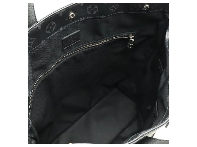 Tote Louis Vuitton Monogram Eclipse Taigarama City Negro - vista 5