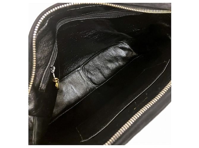 Borsa a tracolla Chanel Matelasse in scamosciato Nero - vista 6