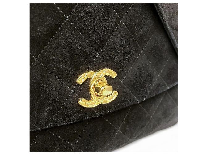 Borsa a tracolla Chanel Matelasse in scamosciato Nero - vista 7