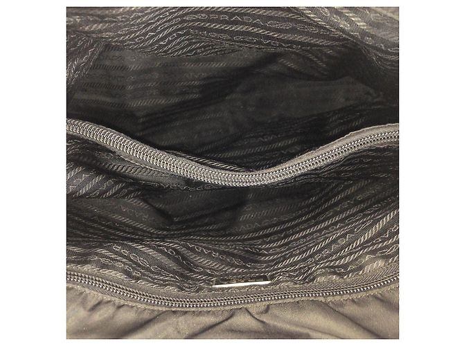 Prada Nylon Tessuto Tote mit Dreieckslogo Schwarz - Ansicht 9