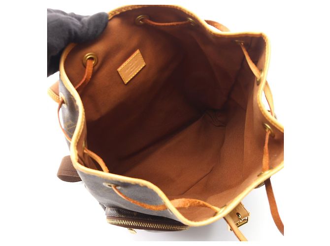 Louis Vuitton Zaino Bosphore Monogram Marrone - vista 3