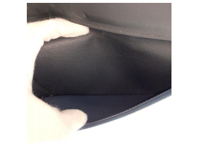 Louis Vuitton Taiga Leather Long Wallet Black - view 5