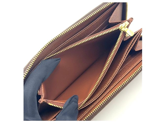 Carteira Zippy Louis Vuitton Monogram Marrom - vista 10