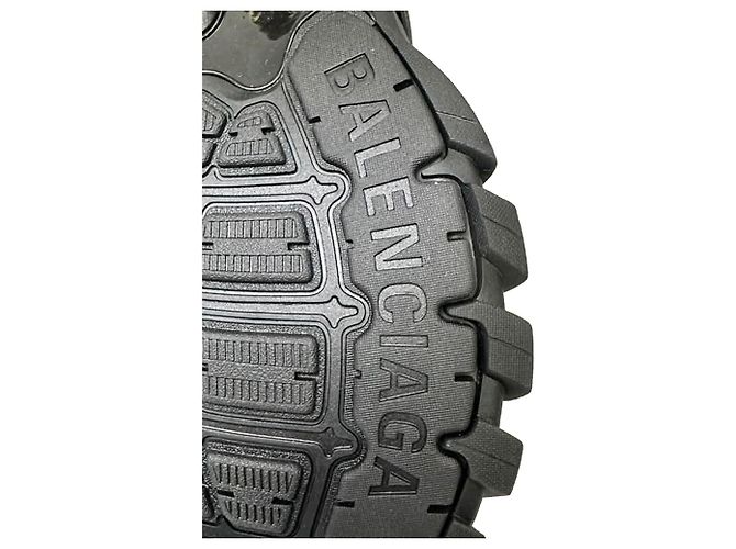 Baskets Track Balenciaga en polyuréthane noir - vue 8