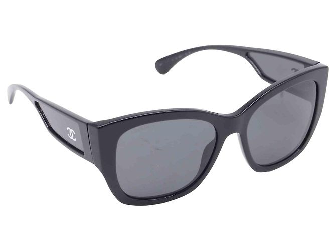 Timeless Occhiali da sole Chanel CC con montatura a farfalla in acetato nero - vista 2