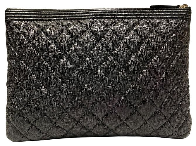 Clutch Chanel Boy in pelle caviar Chanel Nero - vista 2