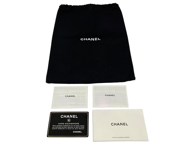 Clutch Chanel Boy in pelle caviar Chanel Nero - vista 5