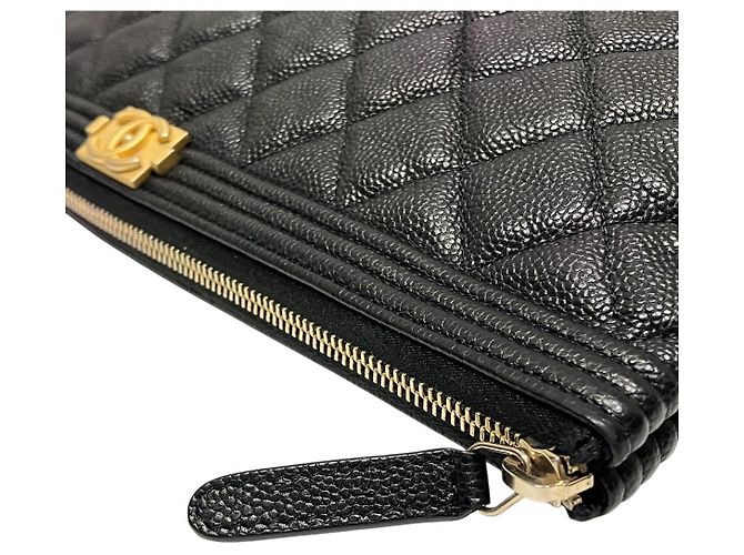 Clutch Chanel Boy in pelle caviar Chanel Nero - vista 8