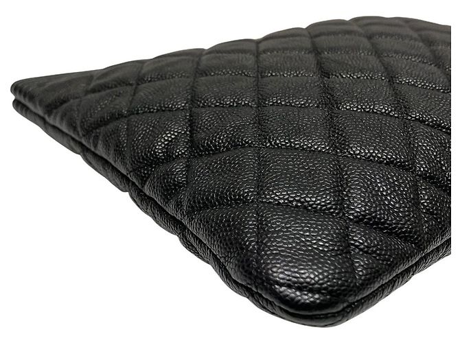 Clutch Chanel Boy in pelle caviar Chanel Nero - vista 9