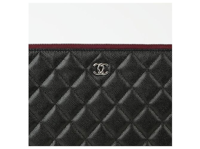 Chanel Clutch Classic New Medium in Caviar Nero - vista 3