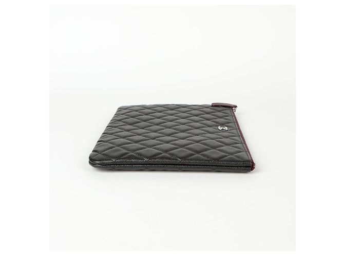 Chanel Clutch Classic New Medium in Caviar Nero - vista 5