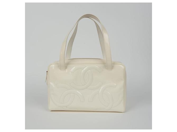 Chanel Borsa Bowling con logo Triple Cc Bianco - vista 2
