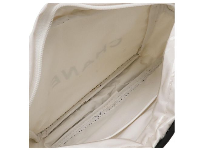 Pochette da Viaggio e Beauty Case Chanel Logo Bianco - vista 6