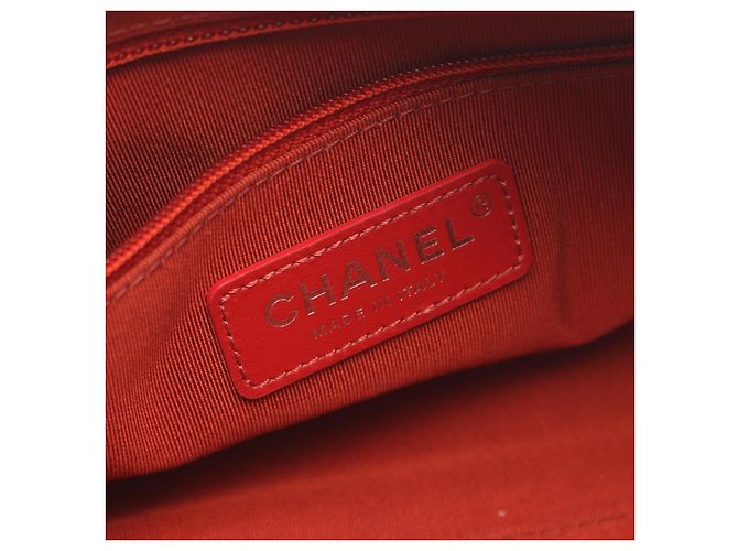Borsa a tracolla bowling in pelle Chanel Rosso - vista 5