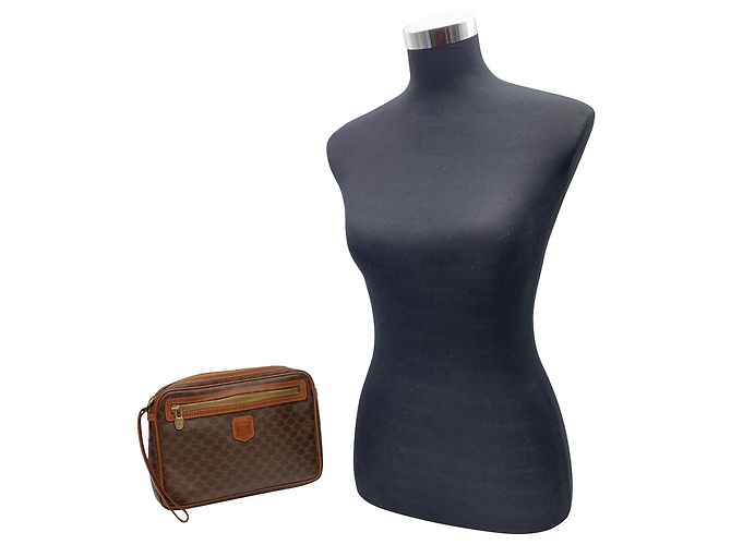 16 Céline Clutch in tessuto vintage Celine Marrone - vista 2