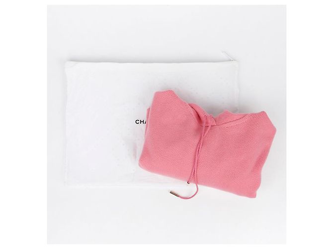 Chanel Kurz Strickjacke mit Kapuze und Cc Knopf Größe Cc Pink - Ansicht 3