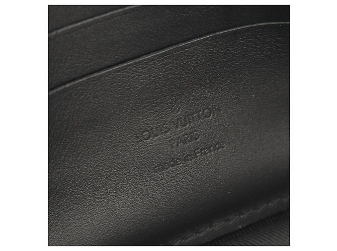 Louis Vuitton Pochette Volga Monogram Taurillon Clutch Bag Schwarz - Ansicht 4